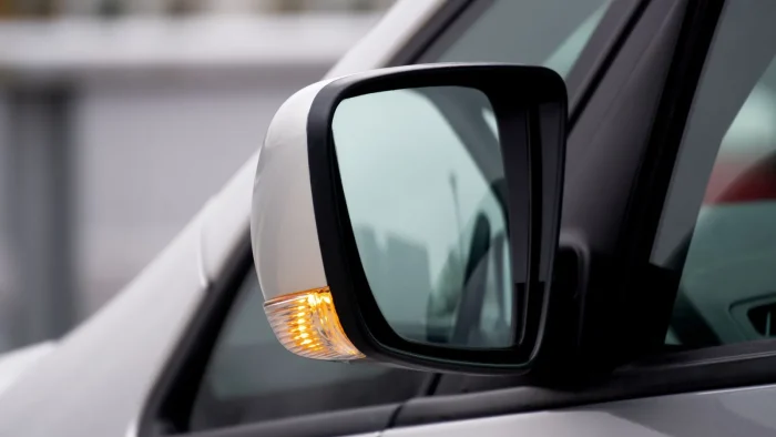 Toyota Blind Spot Monitor Light Meaning