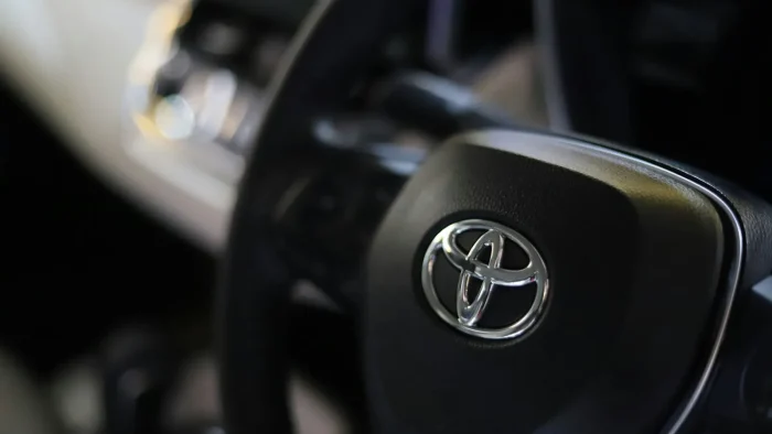 Toyota Lane Trace Assist Explained